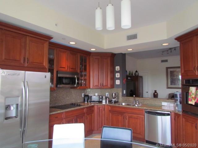 WESTON 55 PLUS CONDO - Residential