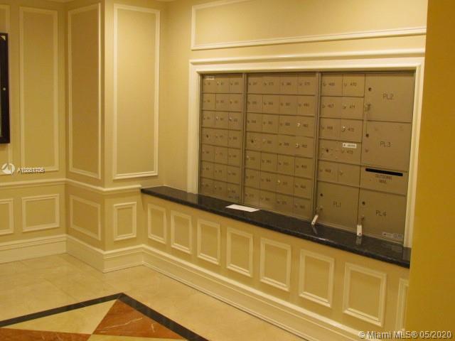 WESTON 55 PLUS CONDO - Residential