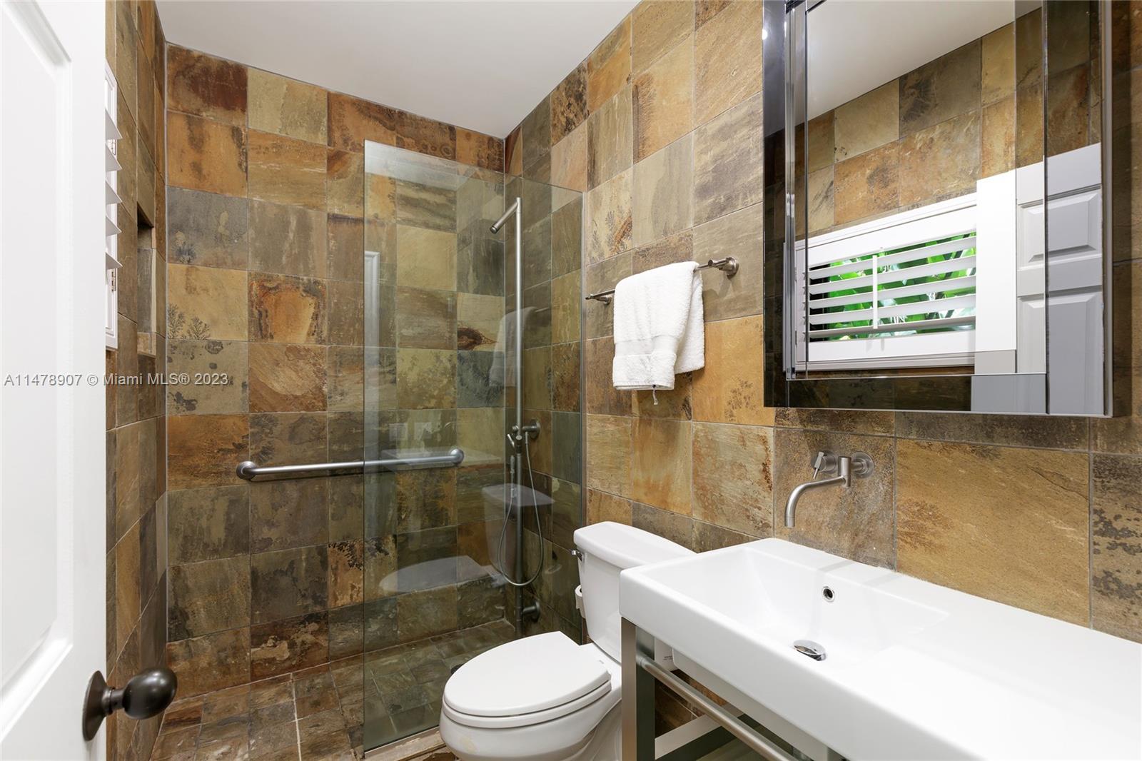 KINGSLEYS SUB - Residential