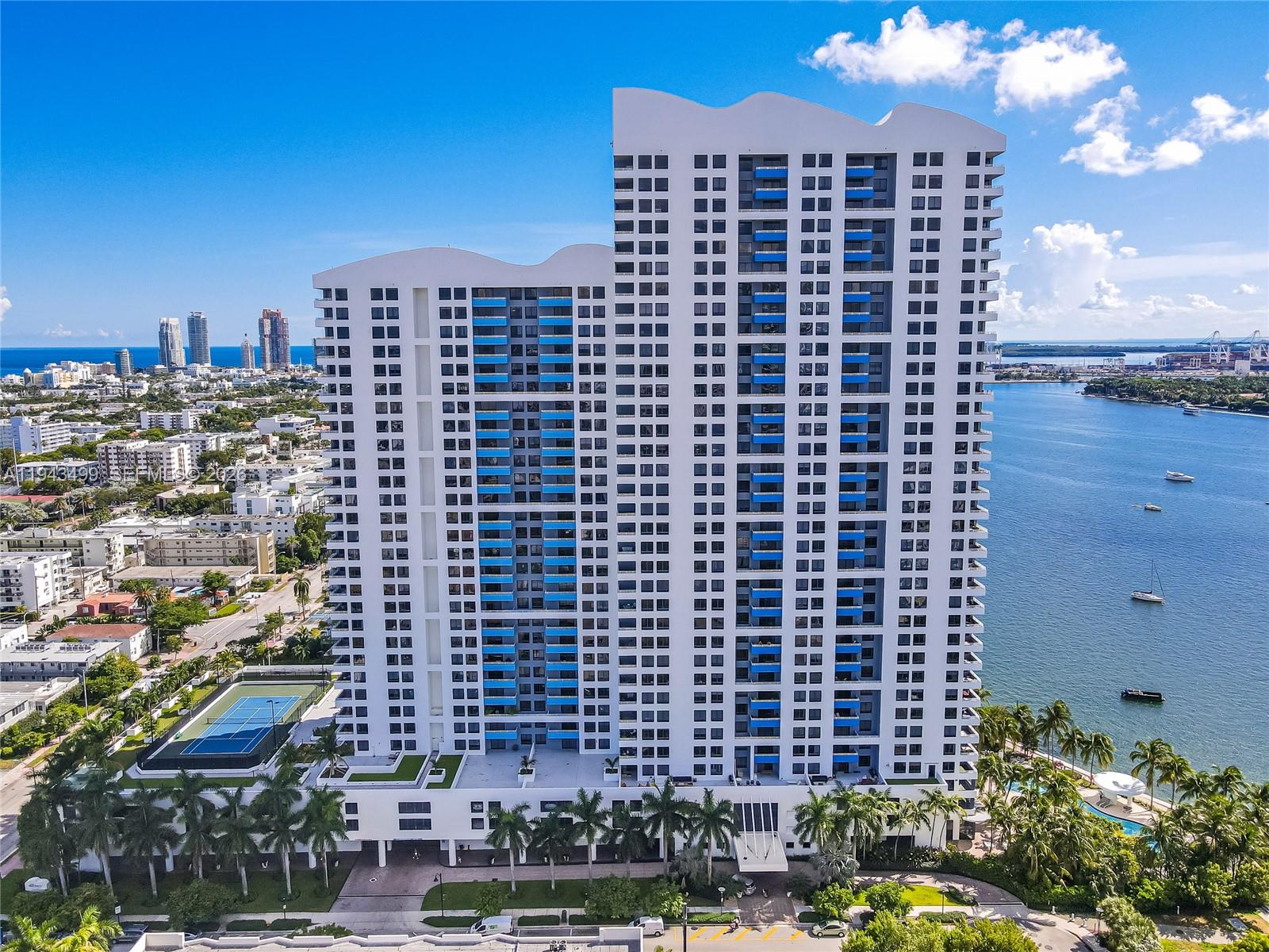 THE WAVERLY AT SOUTH BEACH - Residential