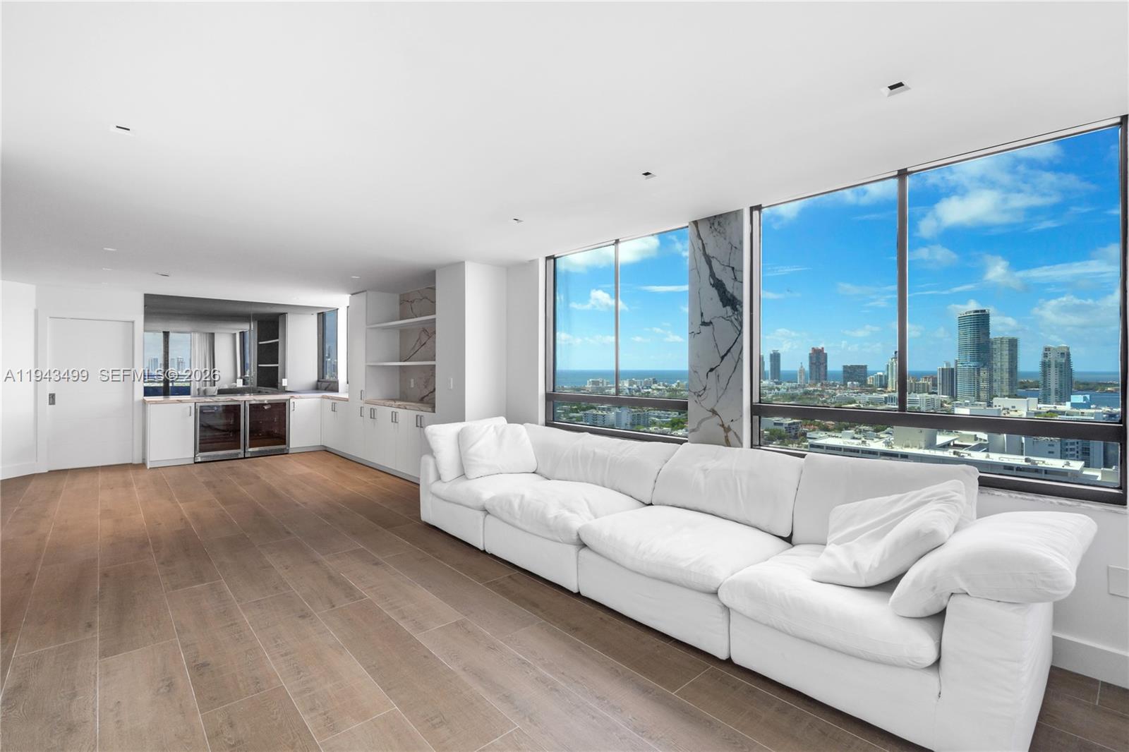 THE WAVERLY AT SOUTH BEACH - Residential