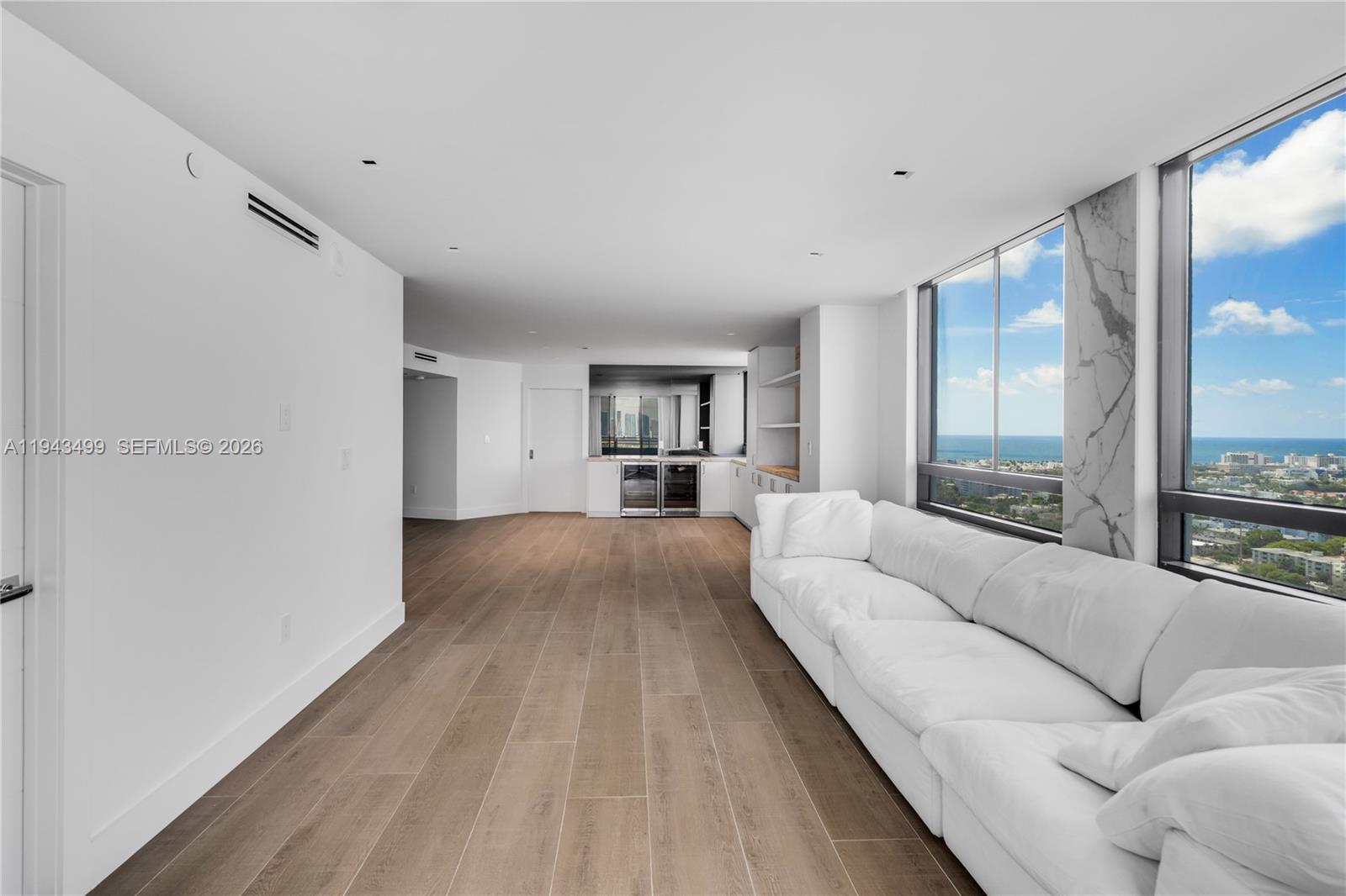 THE WAVERLY AT SOUTH BEACH - Residential