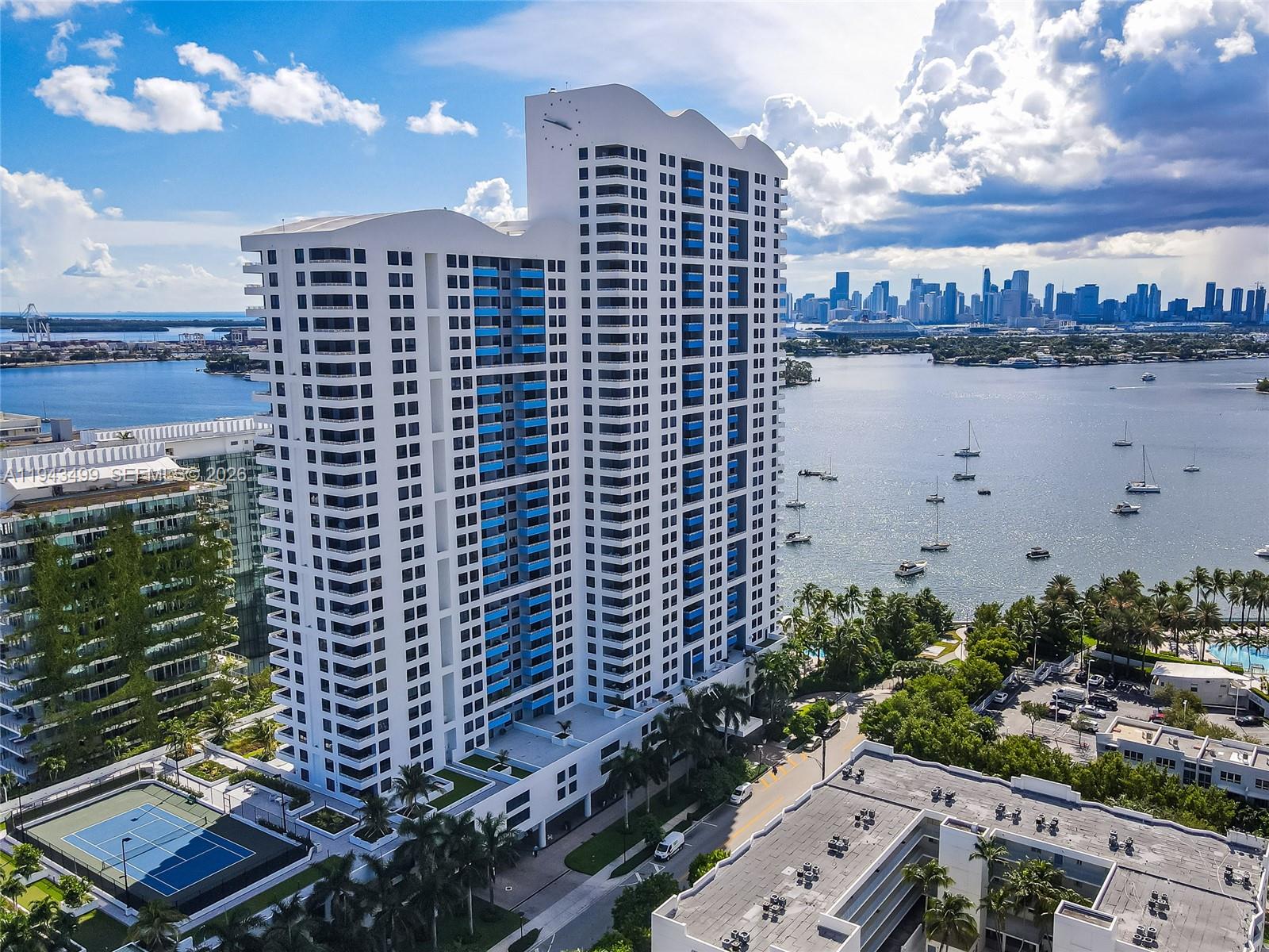 THE WAVERLY AT SOUTH BEACH - Residential