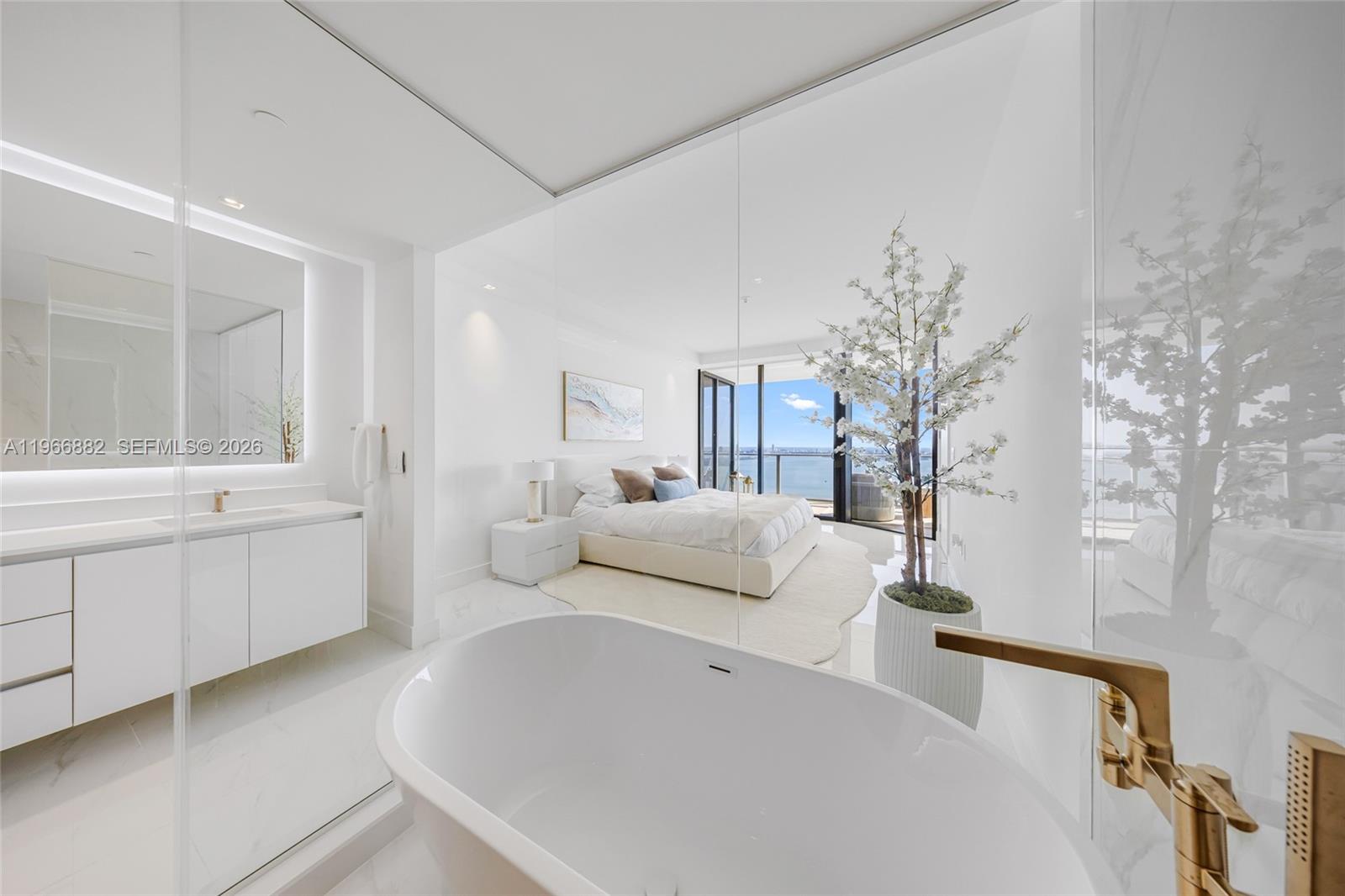 BAY BREEZE - Residential