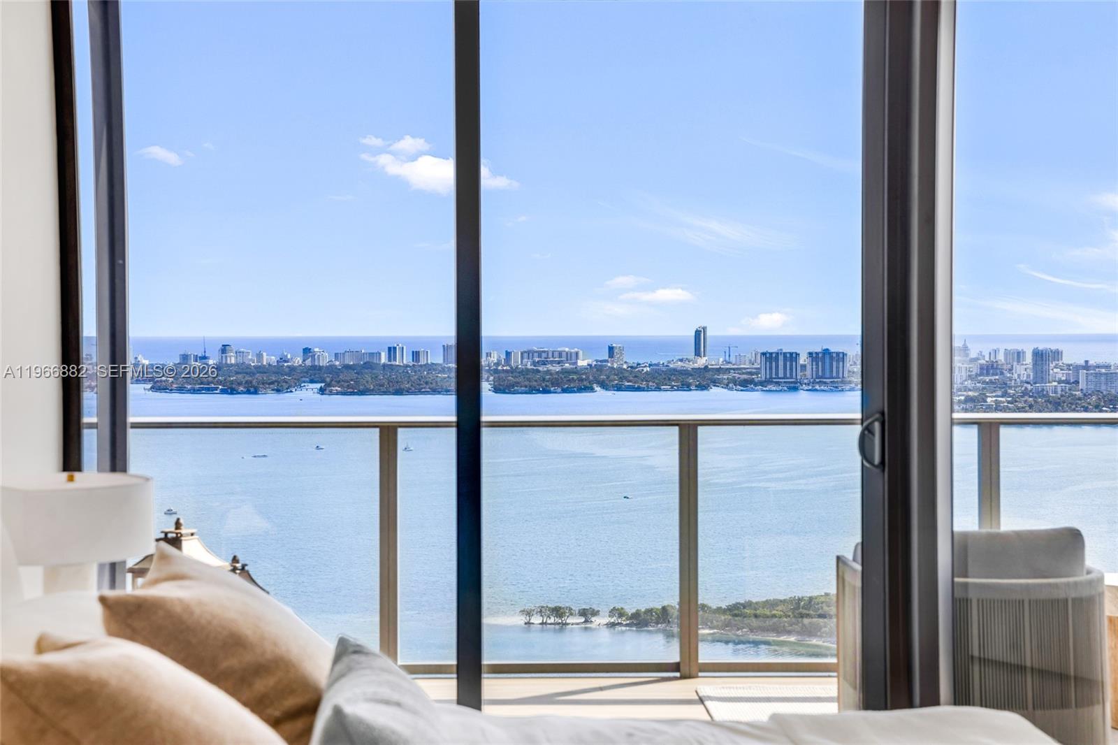 BAY BREEZE - Residential