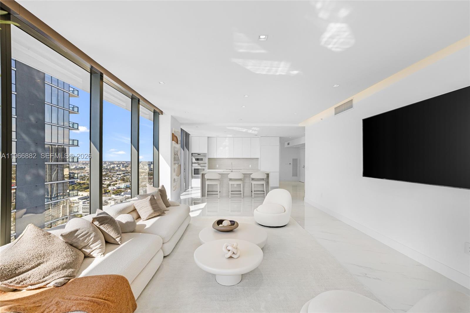 BAY BREEZE - Residential