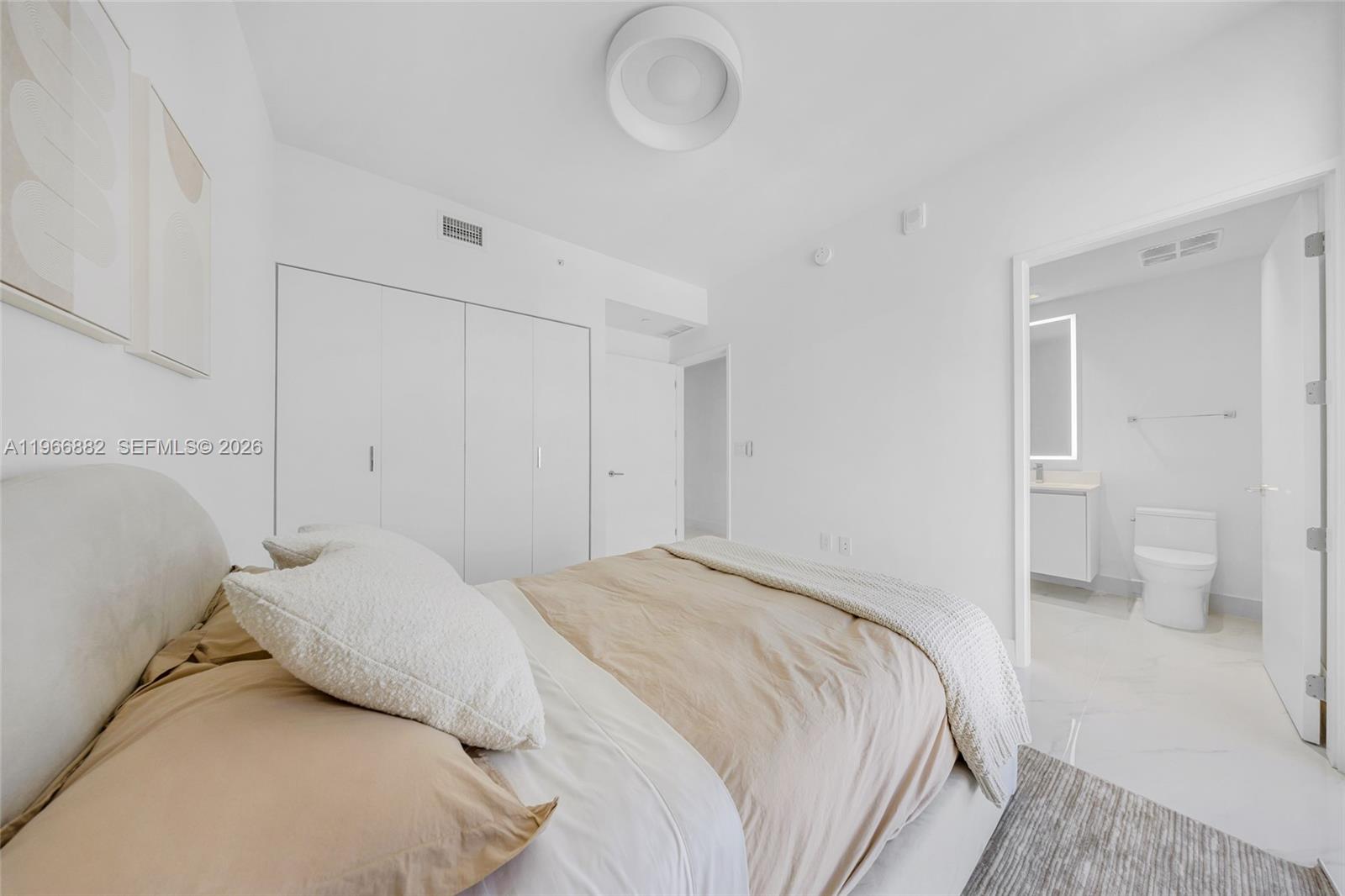 BAY BREEZE - Residential