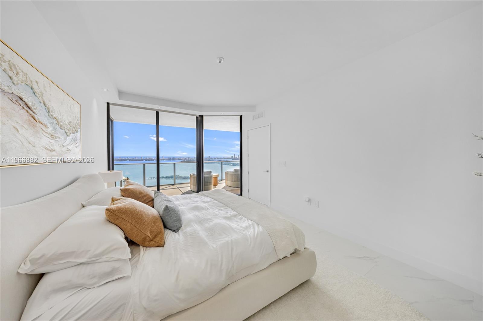 BAY BREEZE - Residential