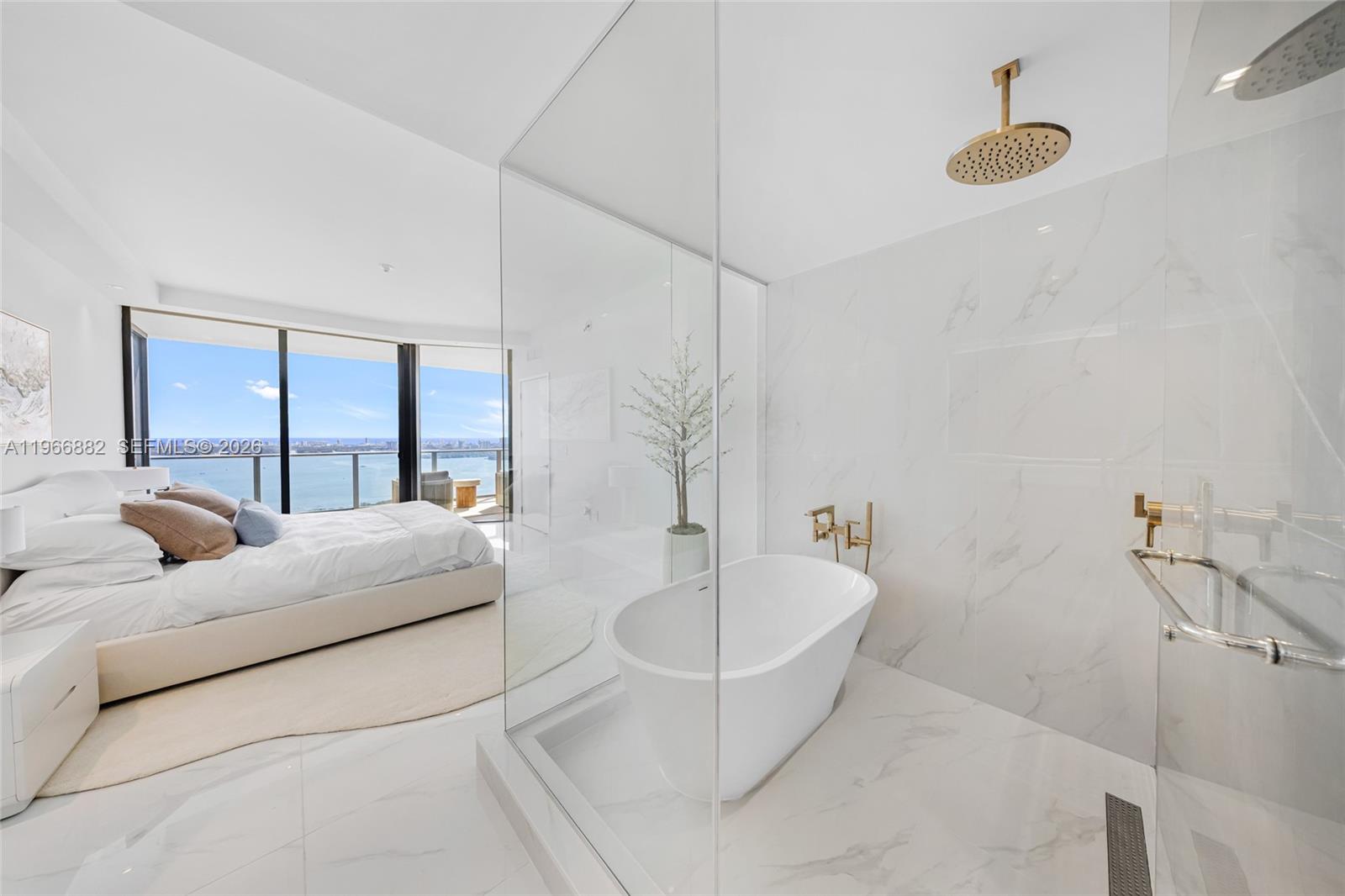 BAY BREEZE - Residential