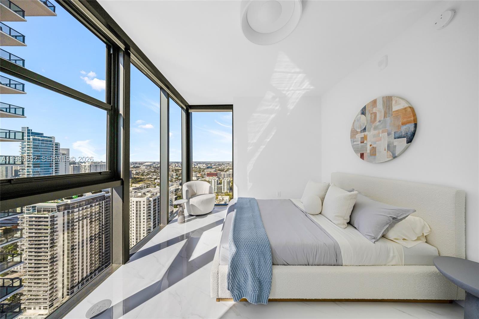 BAY BREEZE - Residential