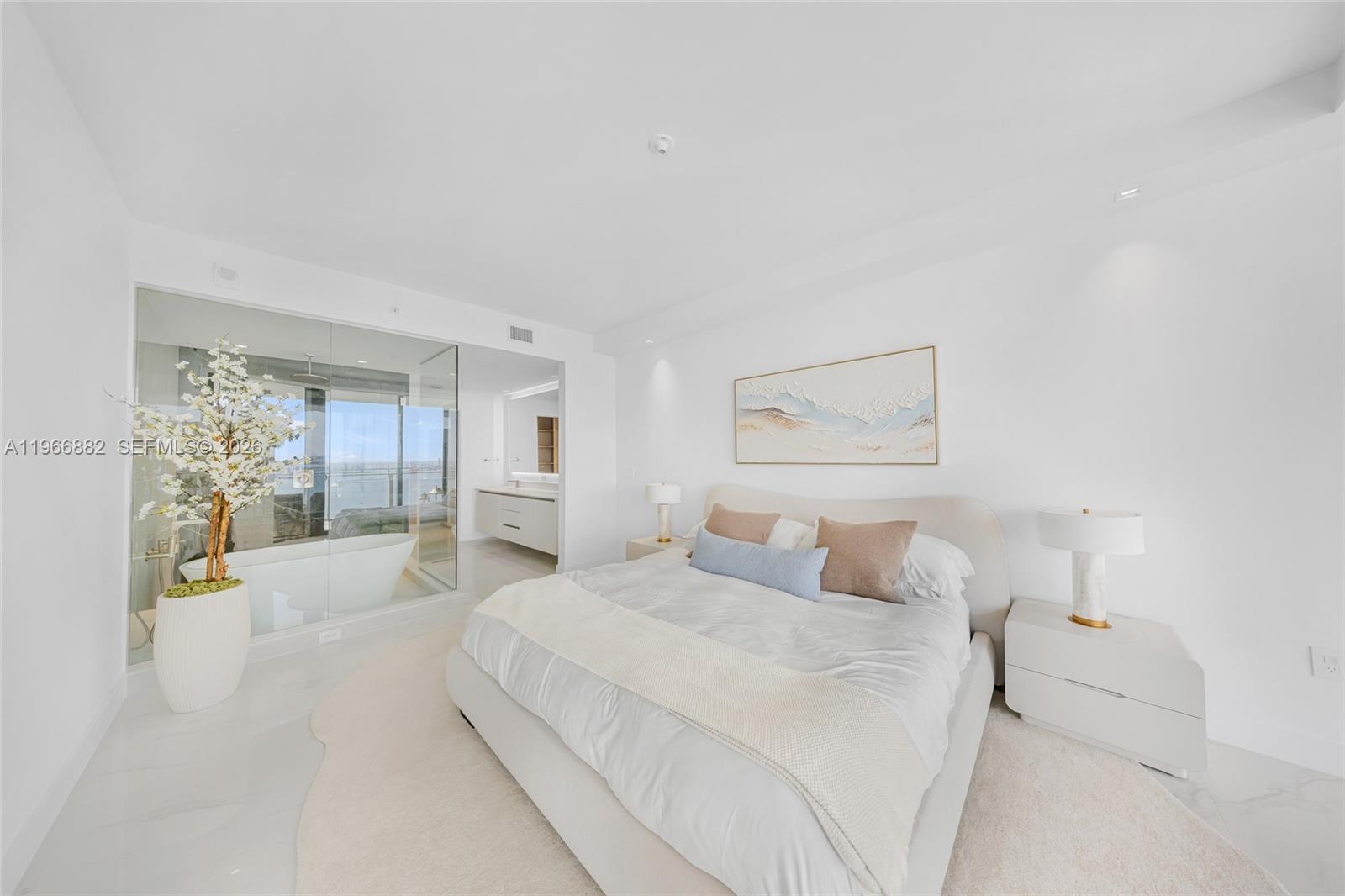 BAY BREEZE - Residential