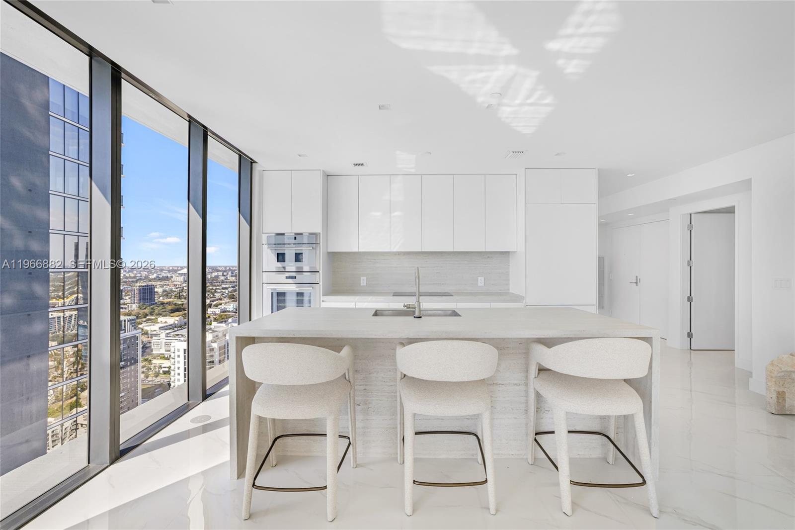 BAY BREEZE - Residential