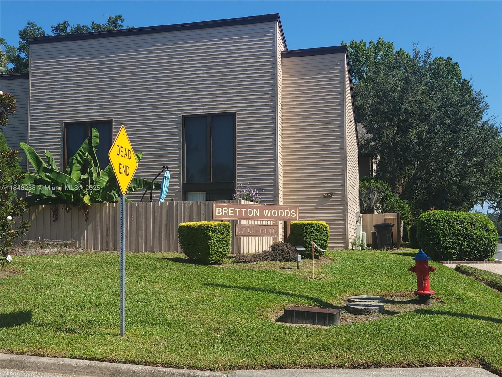 2433 NE 7th Street 6