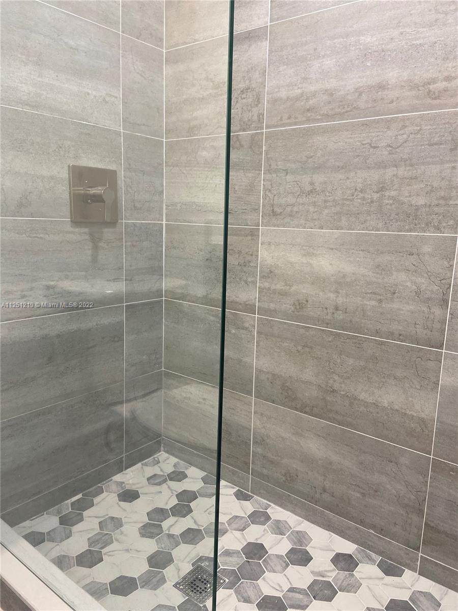 KEYSTONE TOWERS CONDO - Residential