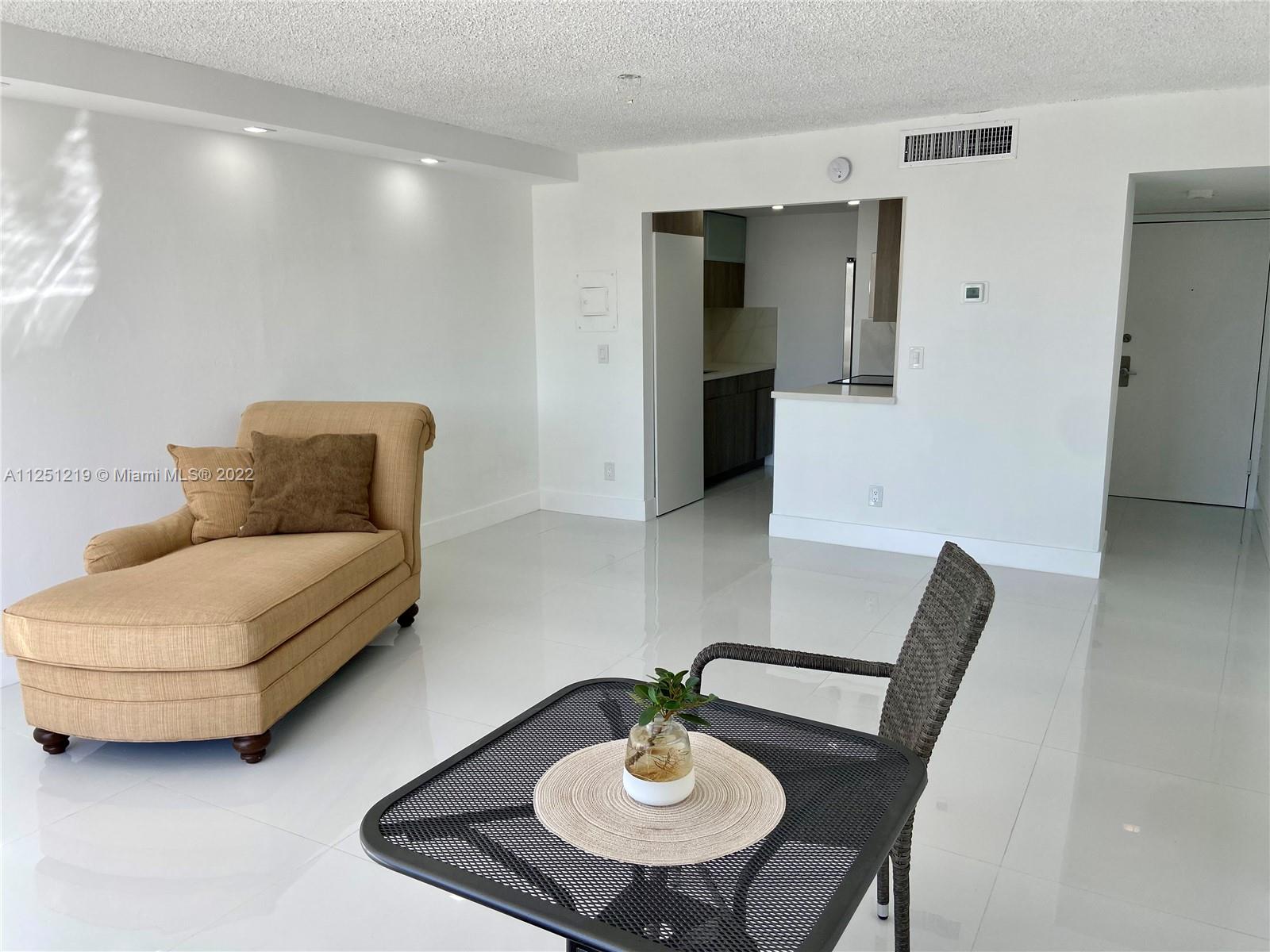 KEYSTONE TOWERS CONDO - Residential