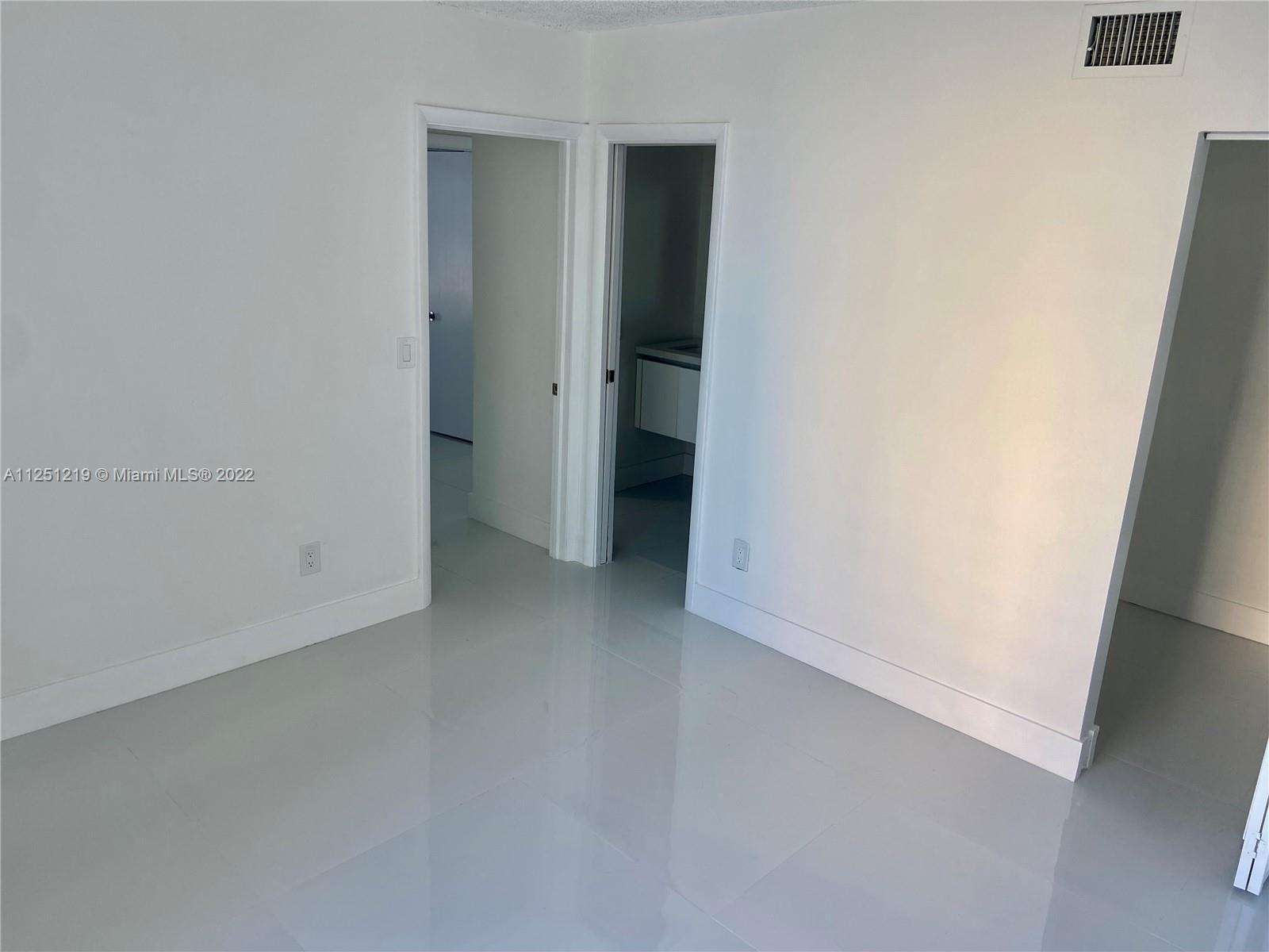 KEYSTONE TOWERS CONDO - Residential