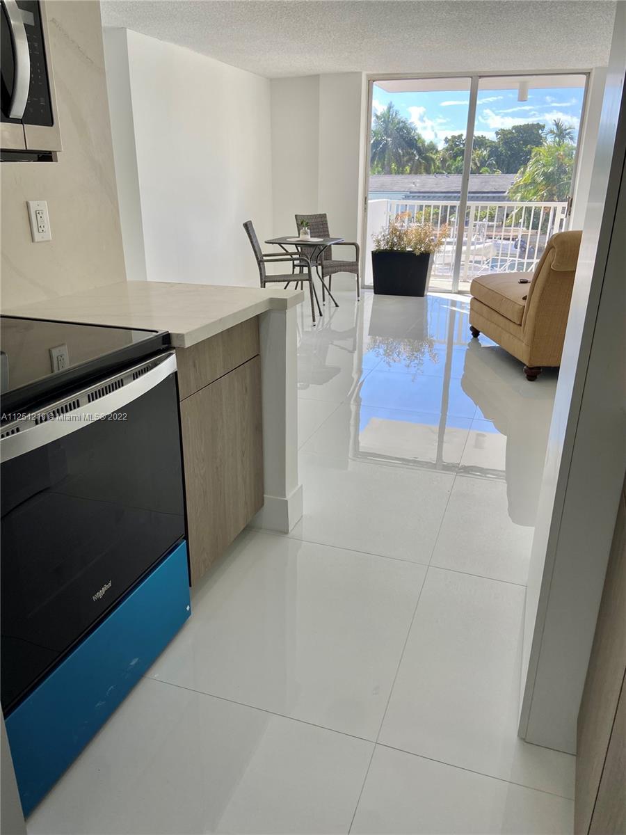 KEYSTONE TOWERS CONDO - Residential