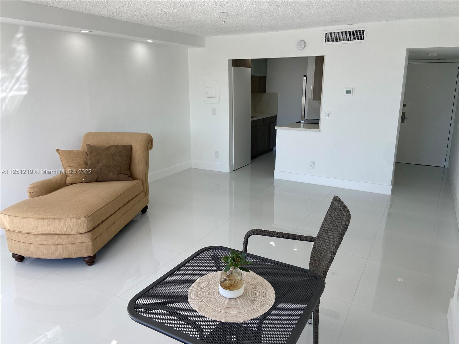 KEYSTONE TOWERS CONDO - Residential