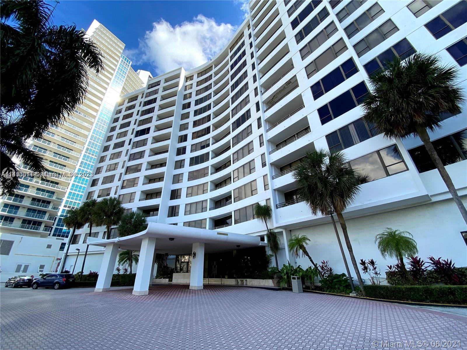 ALEXANDER TOWERS CONDO - Residential Lease