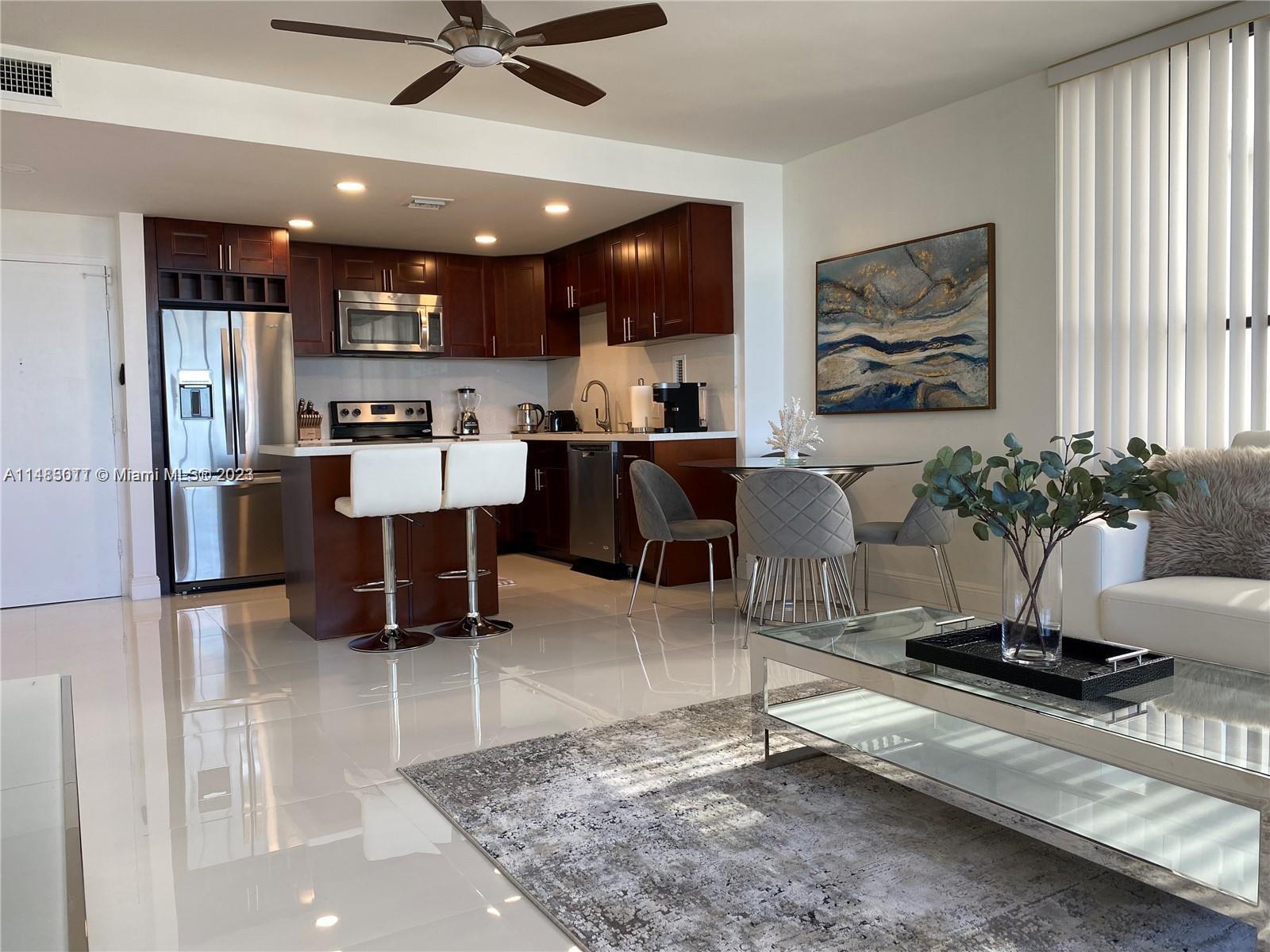 ALEXANDER TOWERS CONDO - Residential Lease