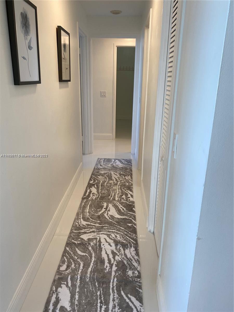 ALEXANDER TOWERS CONDO - Residential Lease