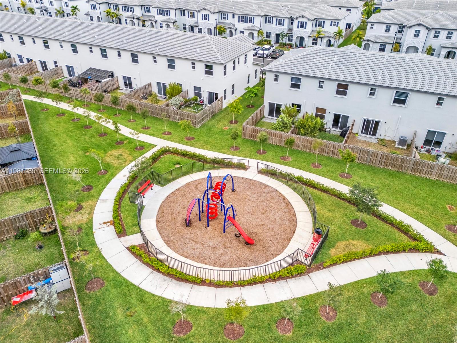 Cedar Pointe - Residential