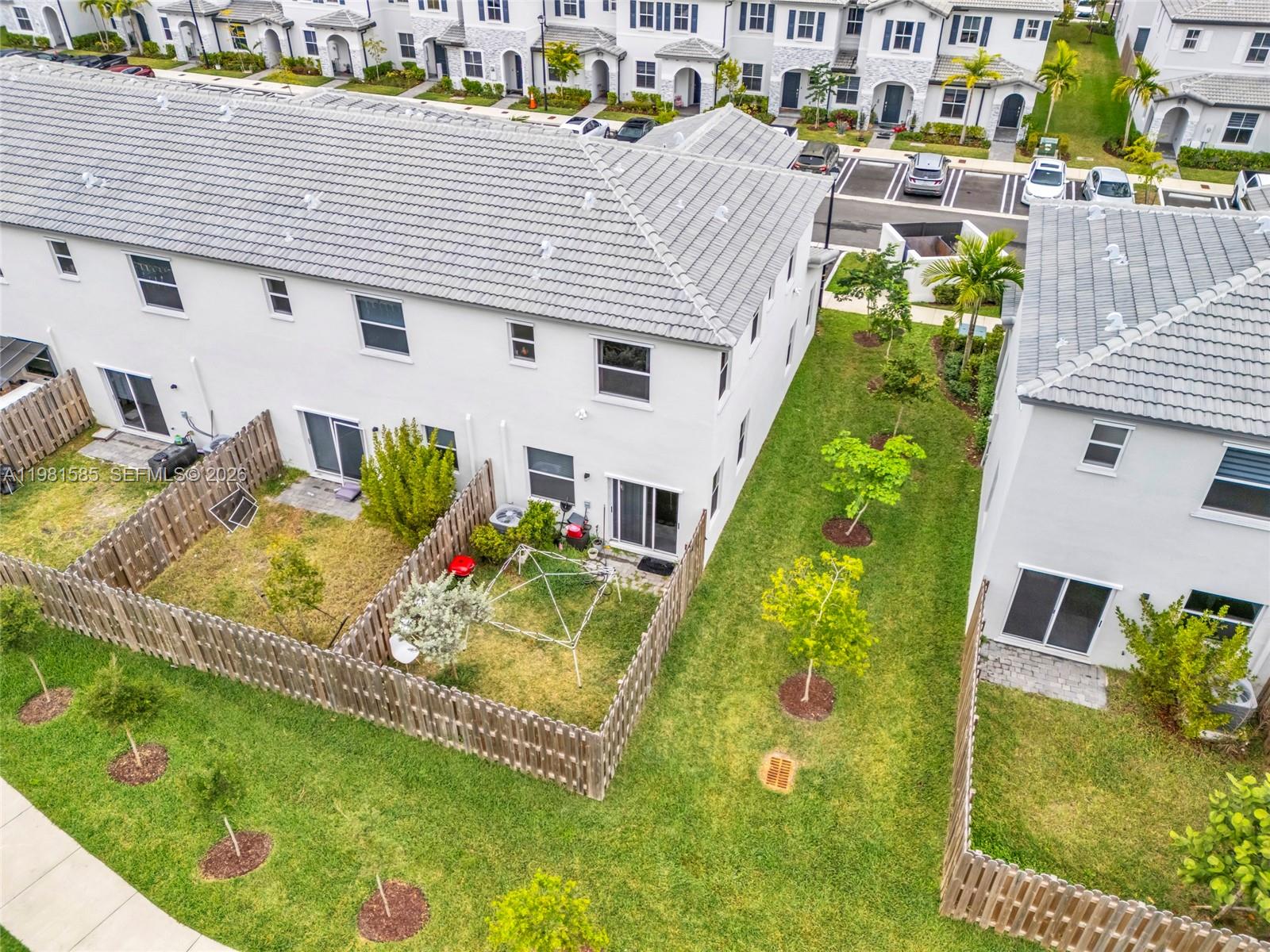 Cedar Pointe - Residential