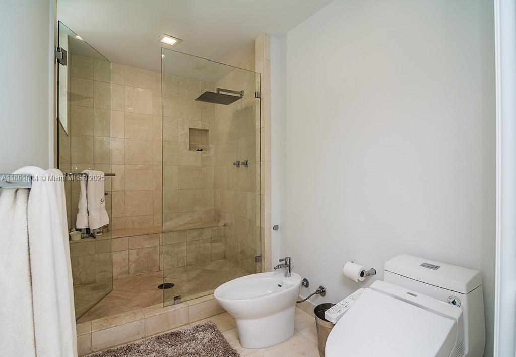 MEDITERRANEAN VILLAGE CON - Residential