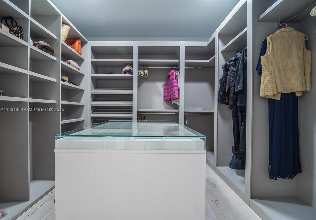 MEDITERRANEAN VILLAGE CON - Residential