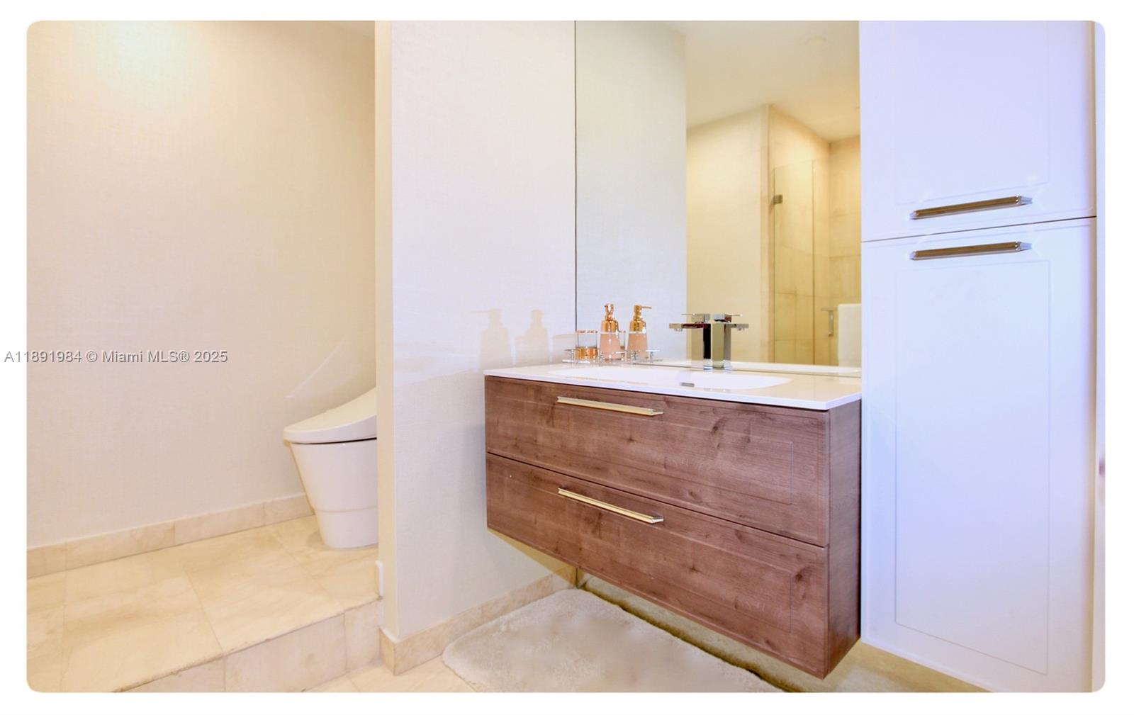 MEDITERRANEAN VILLAGE CON - Residential