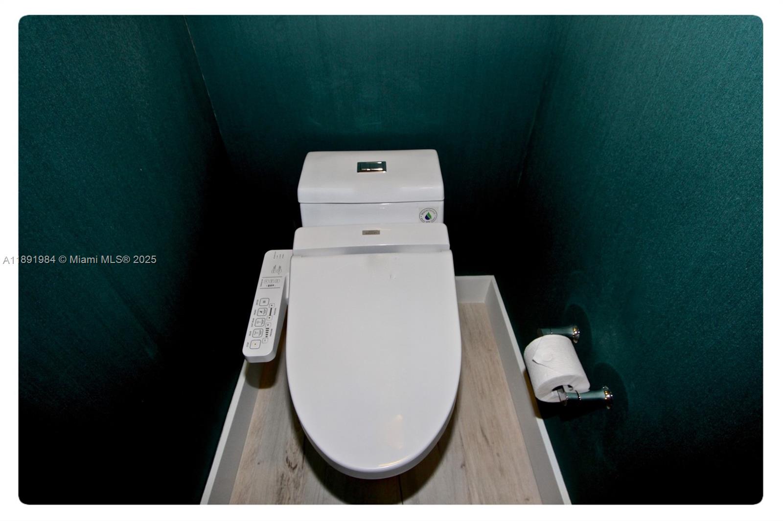 MEDITERRANEAN VILLAGE CON - Residential