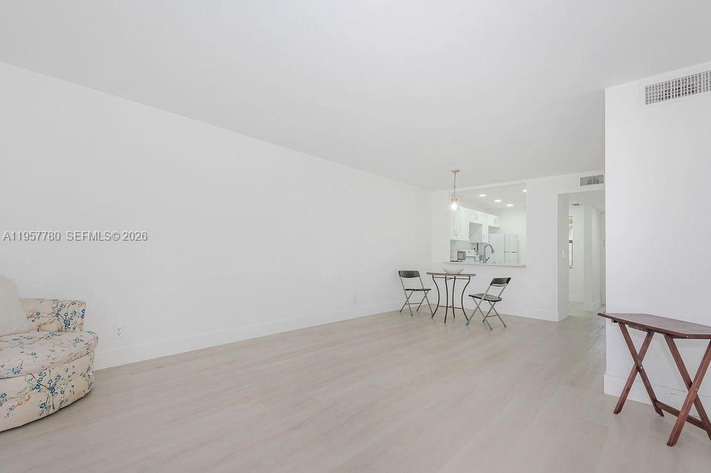 SUNRISE LAKES 218 CONDO - Residential