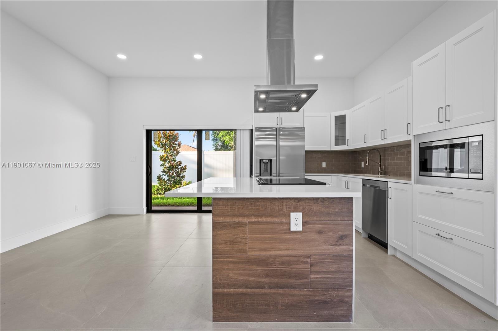 LAKE VIEW RIDGE - Residential