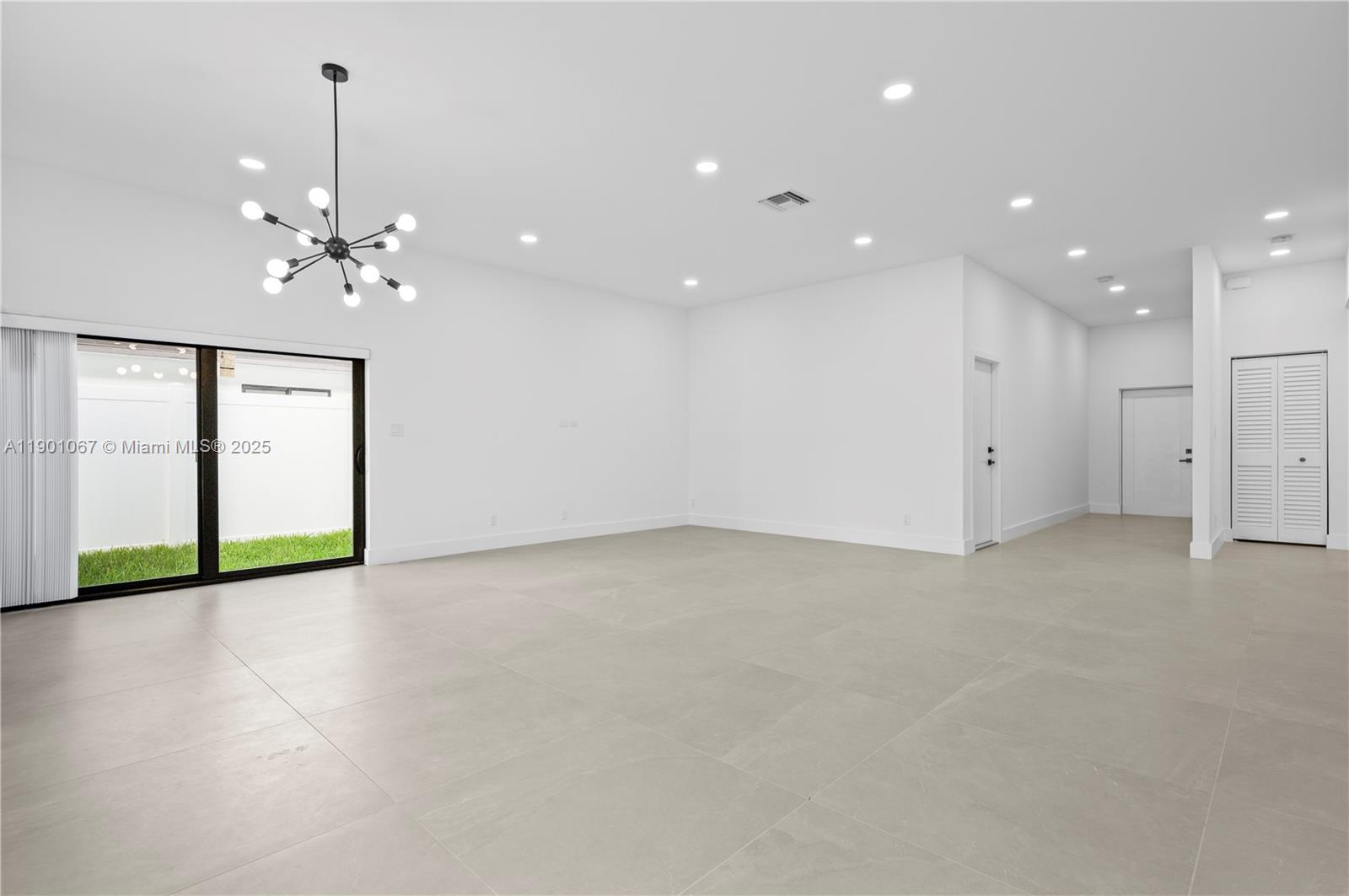 LAKE VIEW RIDGE - Residential