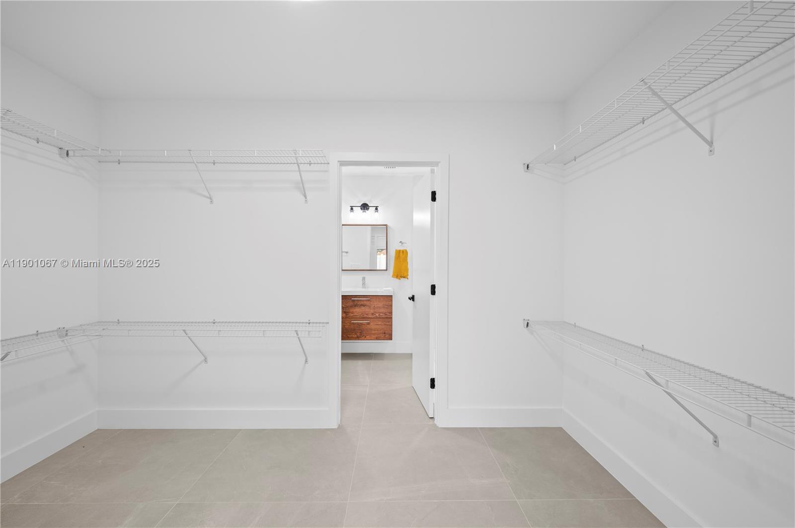 LAKE VIEW RIDGE - Residential