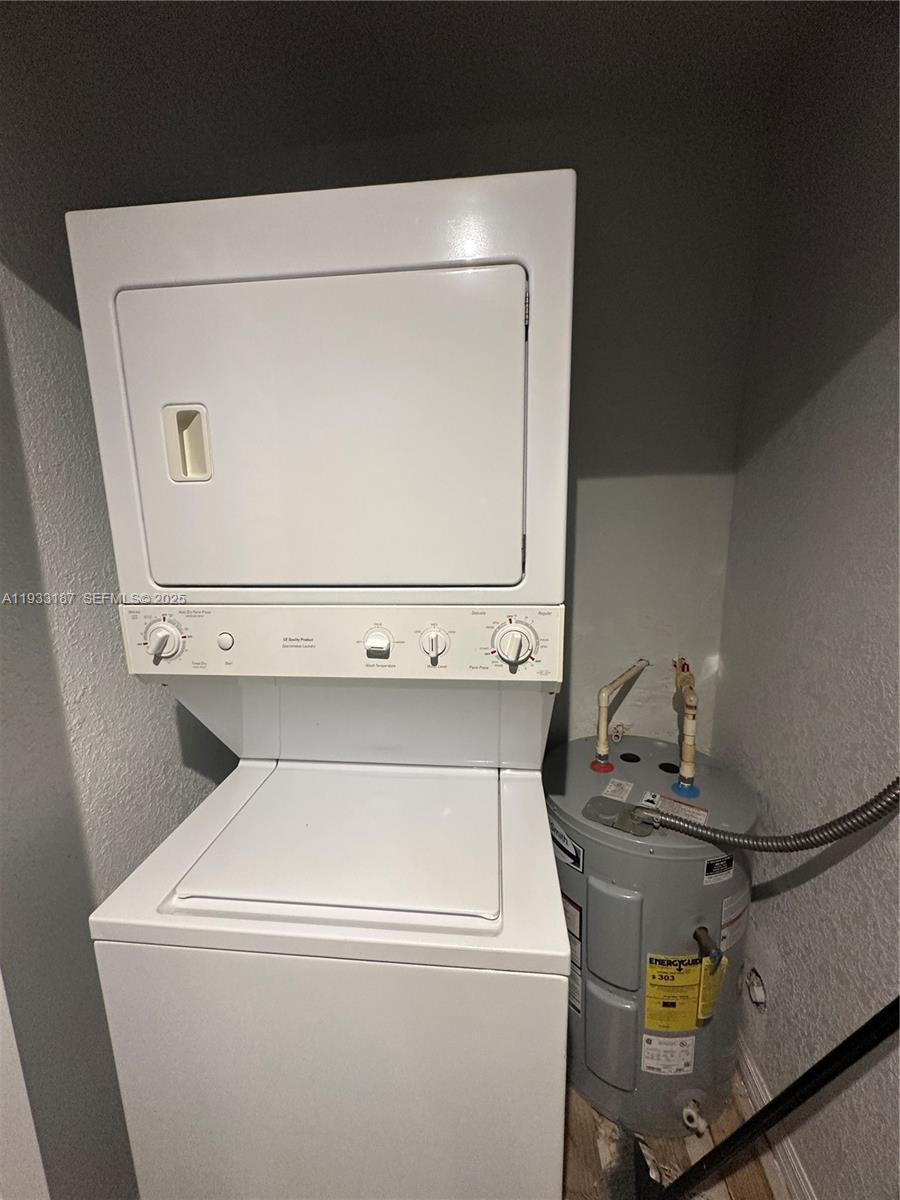 GRACEWOOD NO 5 - Residential Lease