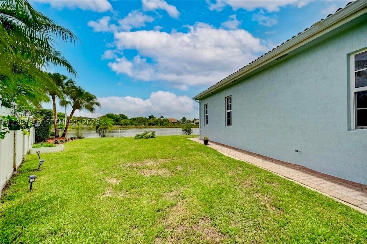 1580 SW 164th Ave