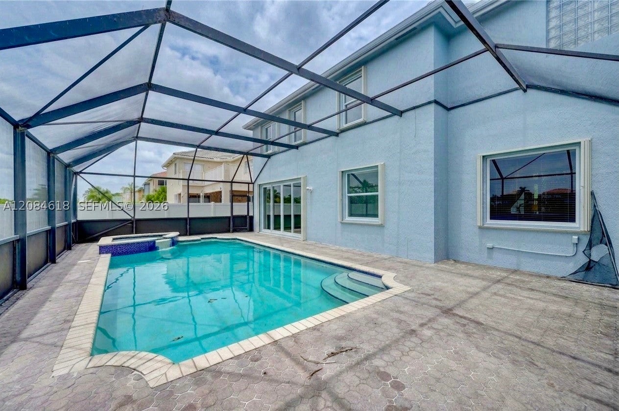 1580 SW 164th Ave