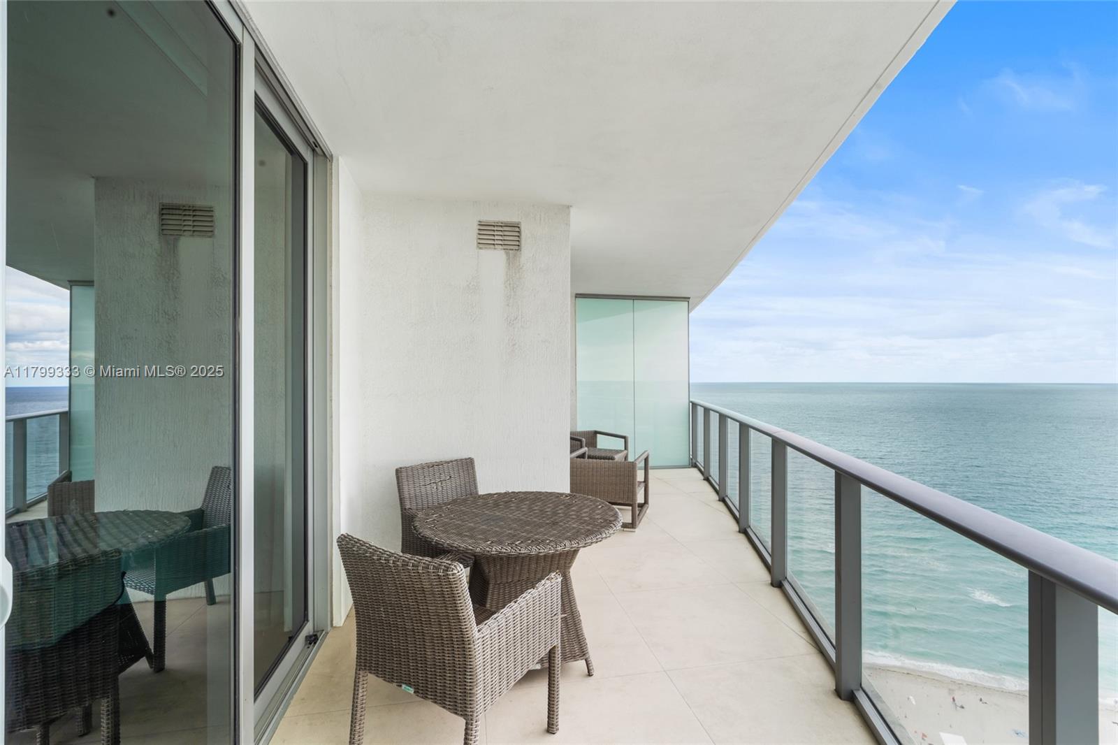 Rental Property at 4111 S Ocean Dr 2307, Hollywood, Broward County, Florida - Bedrooms: 1 
Bathrooms: 1  - $5,500 MO.