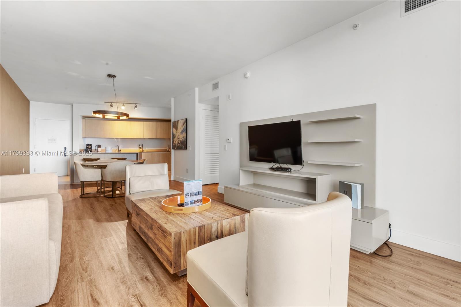 4111 SOUTH OCEAN DRIVE CO - Residential Lease