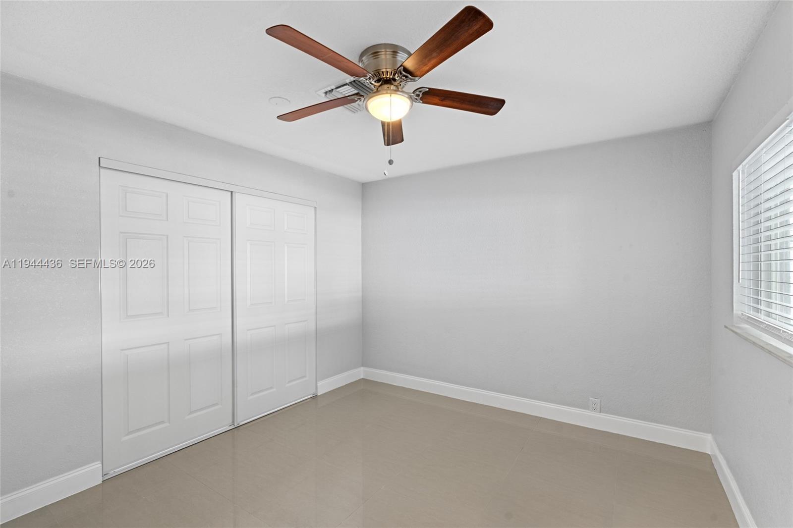 CORAL RIDGE ISLES - Residential Lease