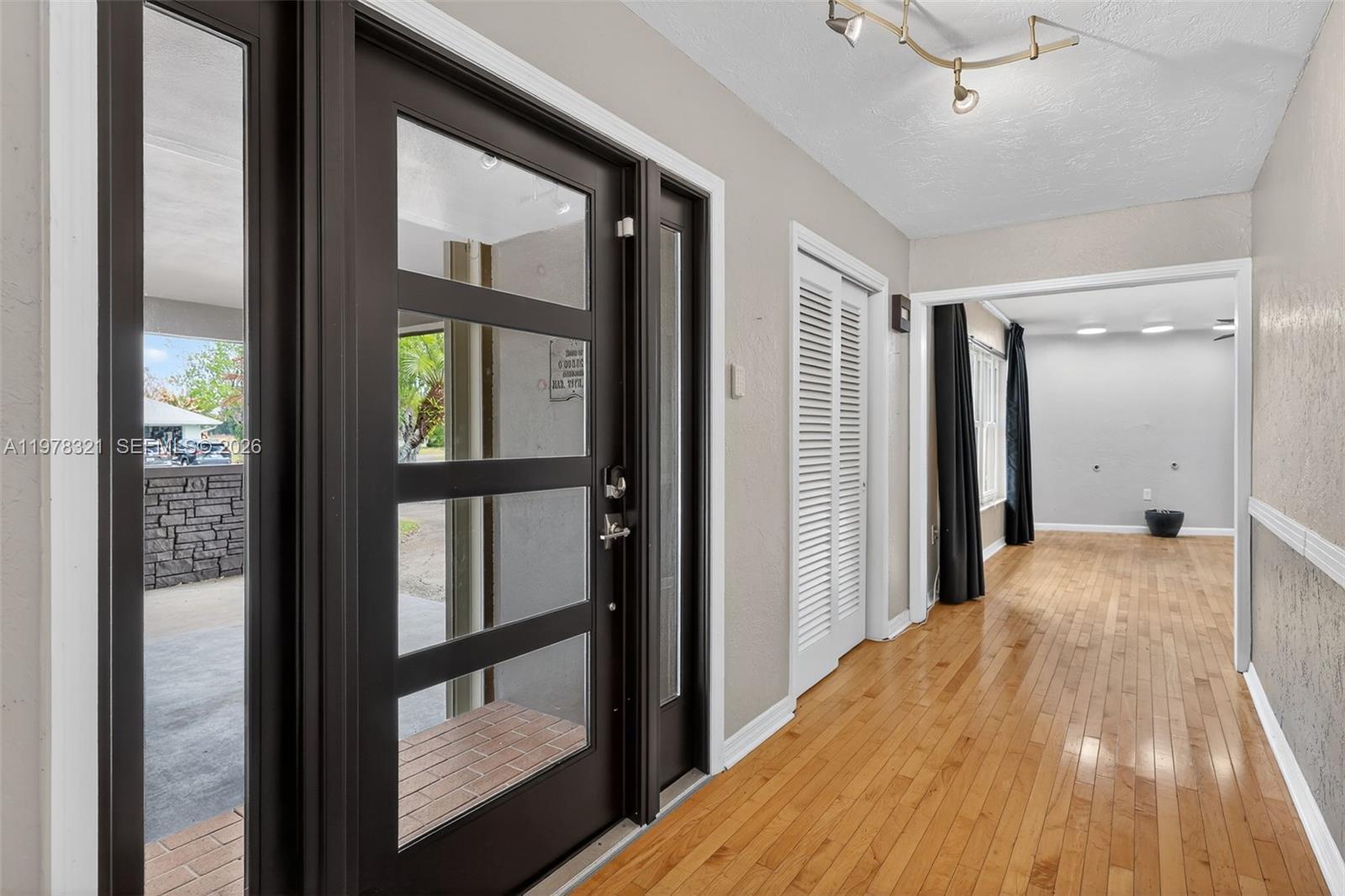 NORTH FORK ESTATES SUBDIV - Residential