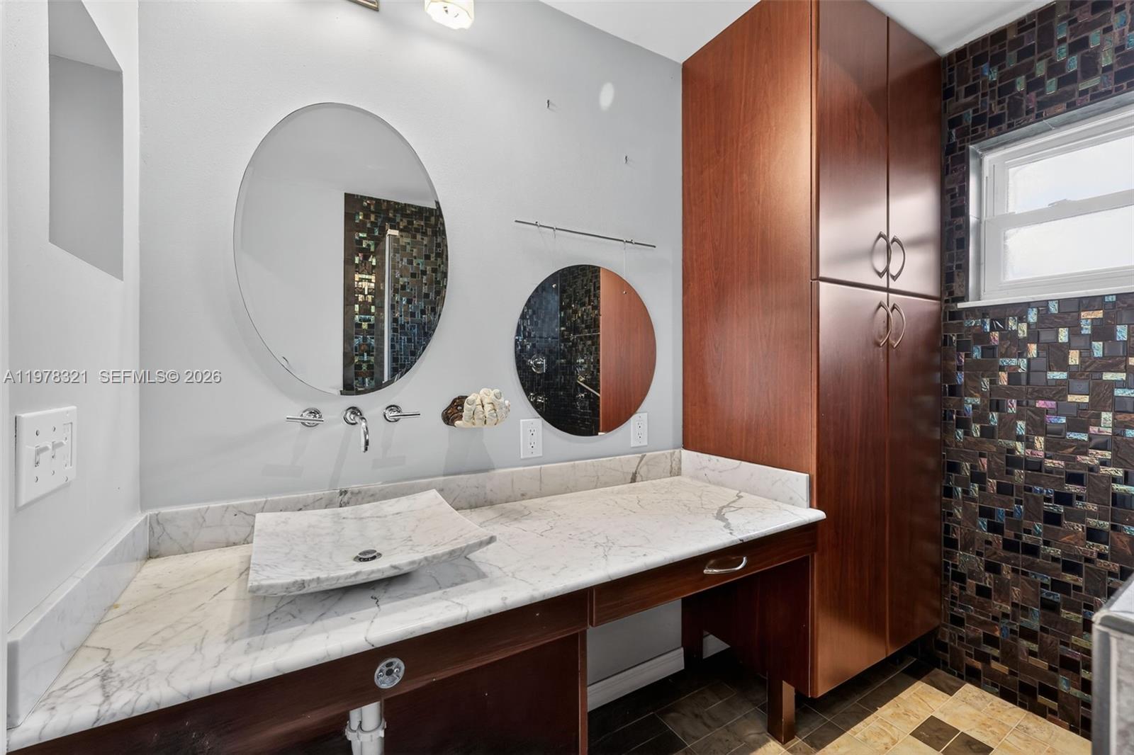 NORTH FORK ESTATES SUBDIV - Residential