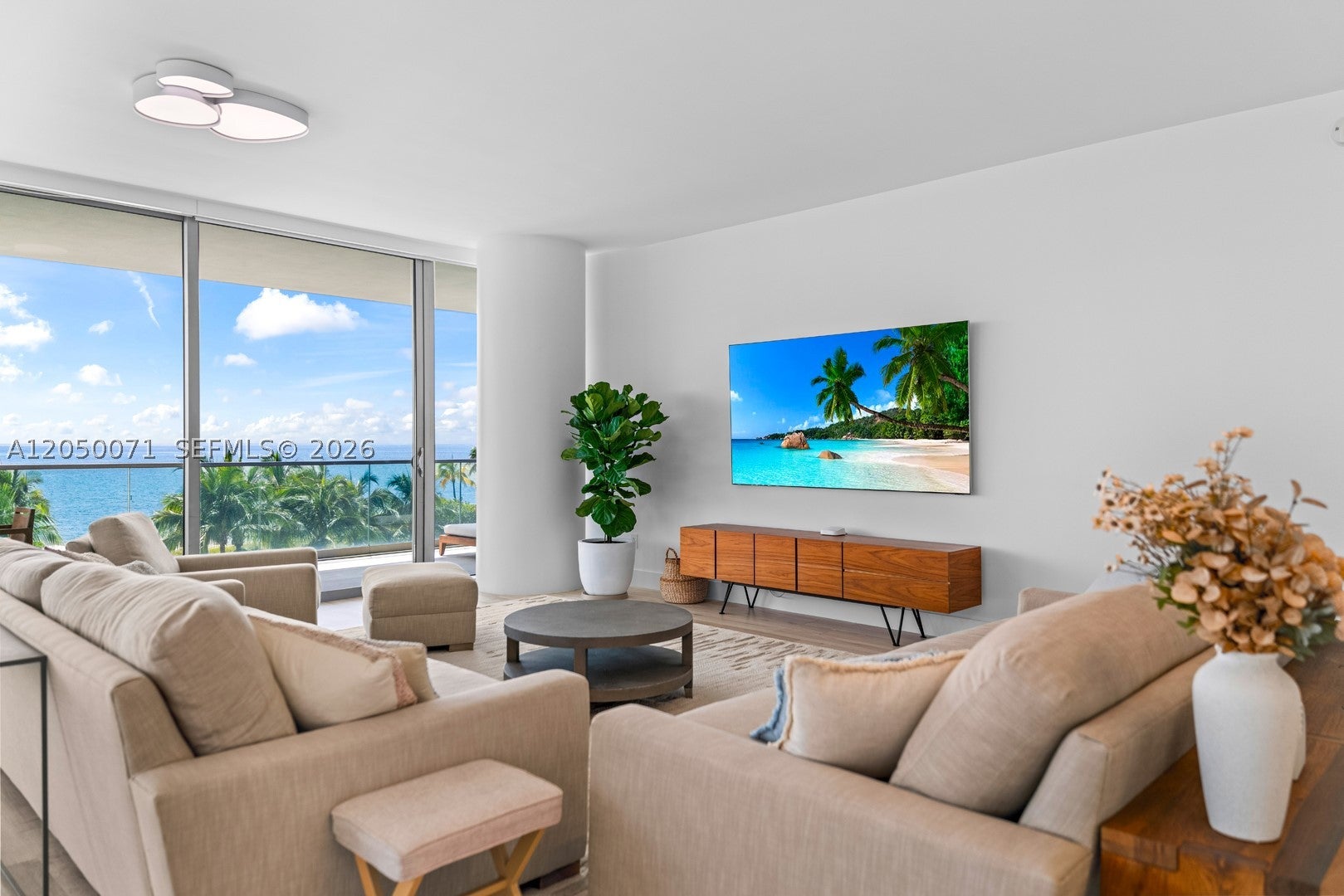 10203 Collins Ave 401