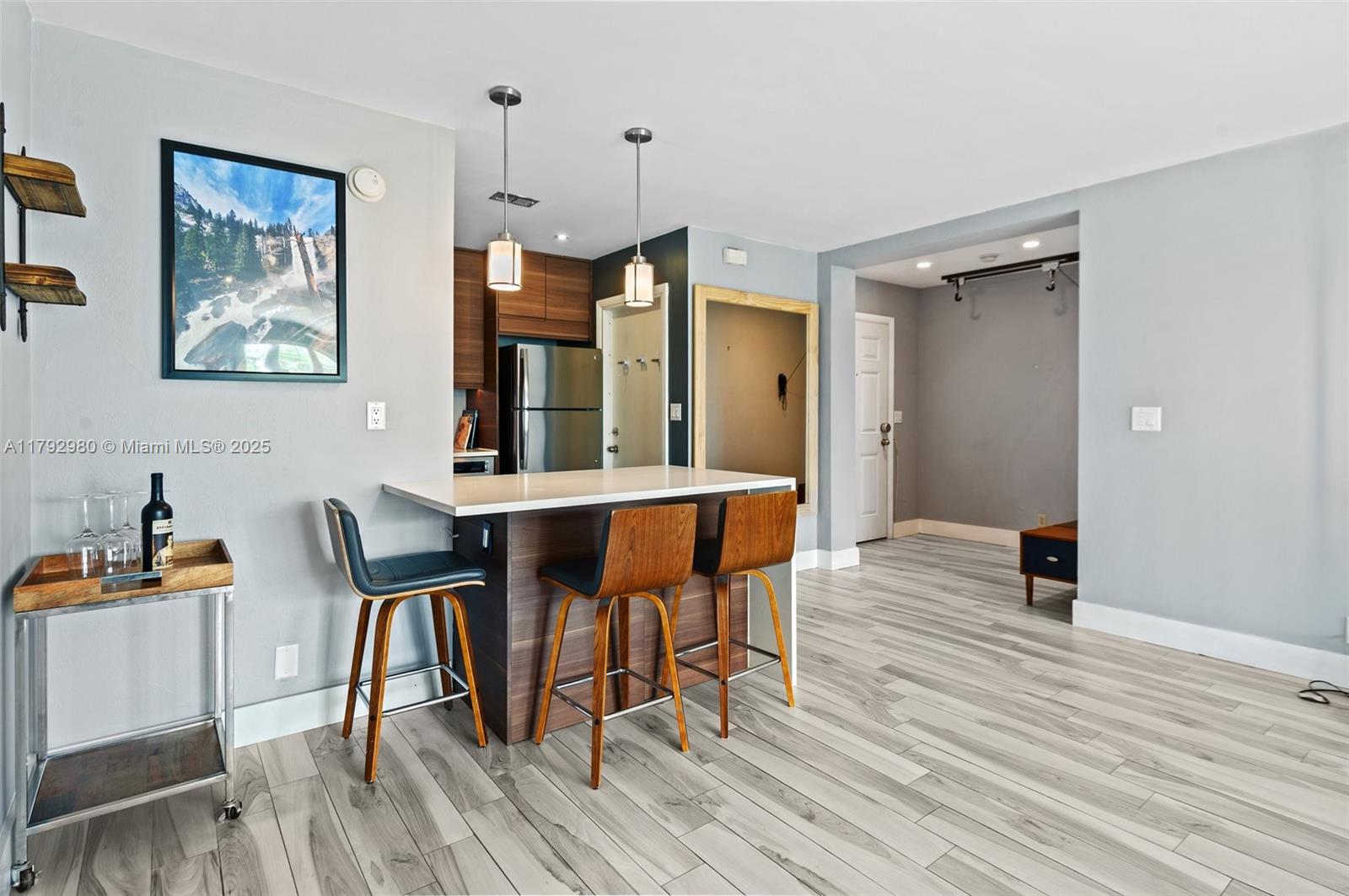 LAS OLAS VILLAS CONDO - Residential