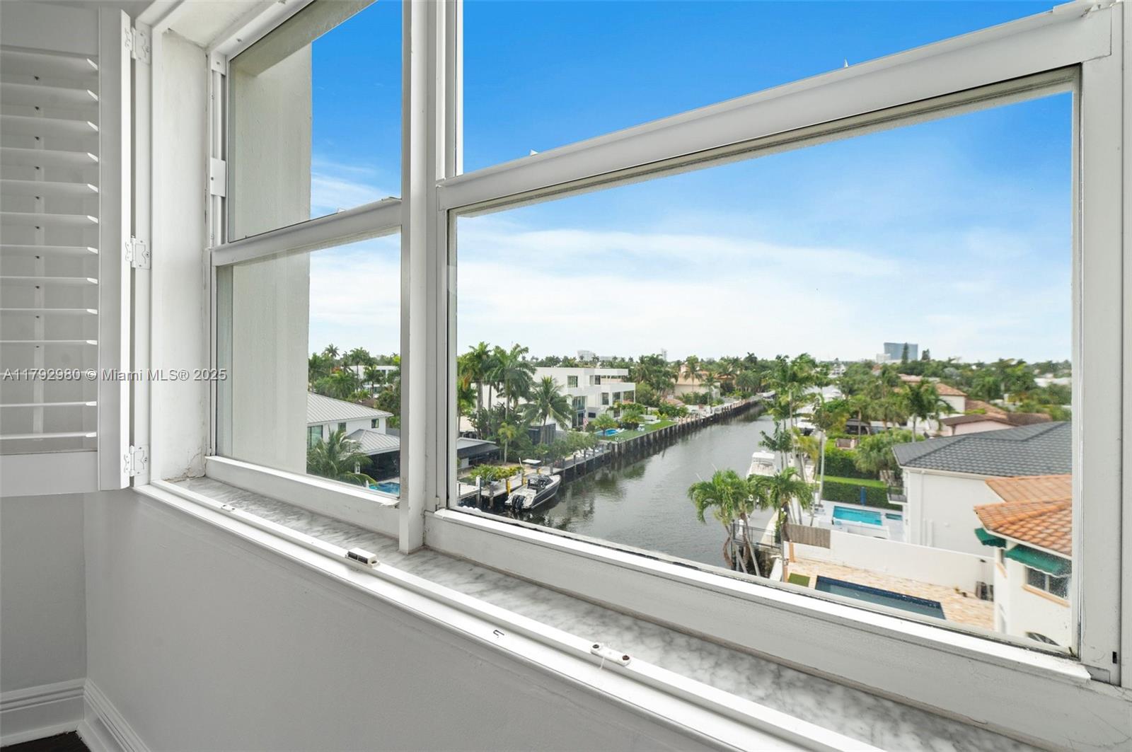 LAS OLAS VILLAS CONDO - Residential
