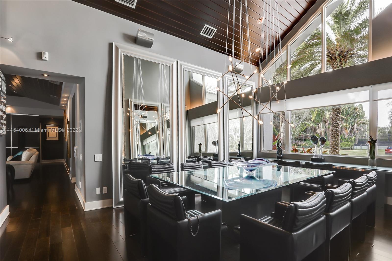 COURTS OF GALLOWAY GLEN - Residential