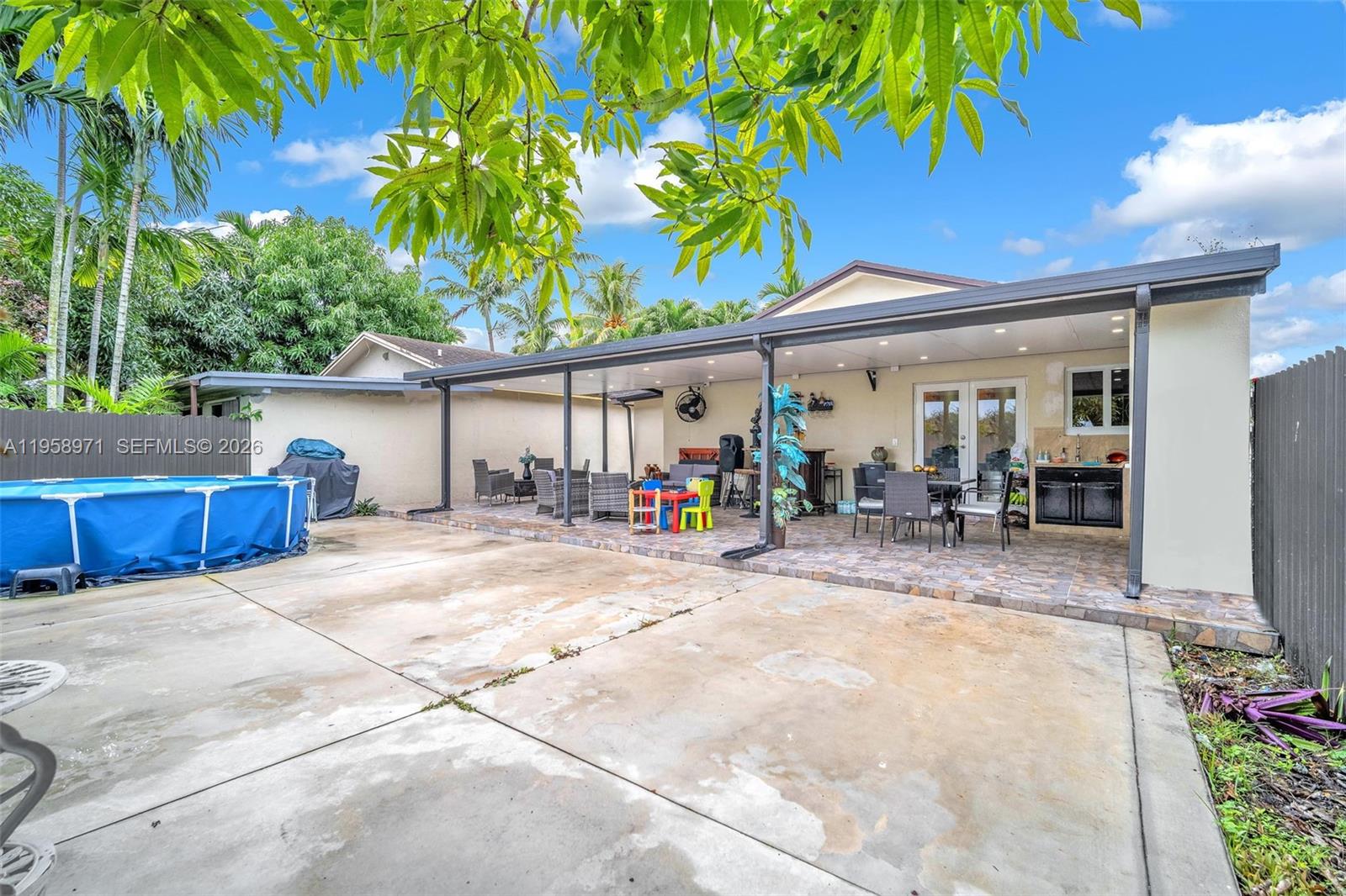 SUNNY GARDENS ESTATES I - Residential