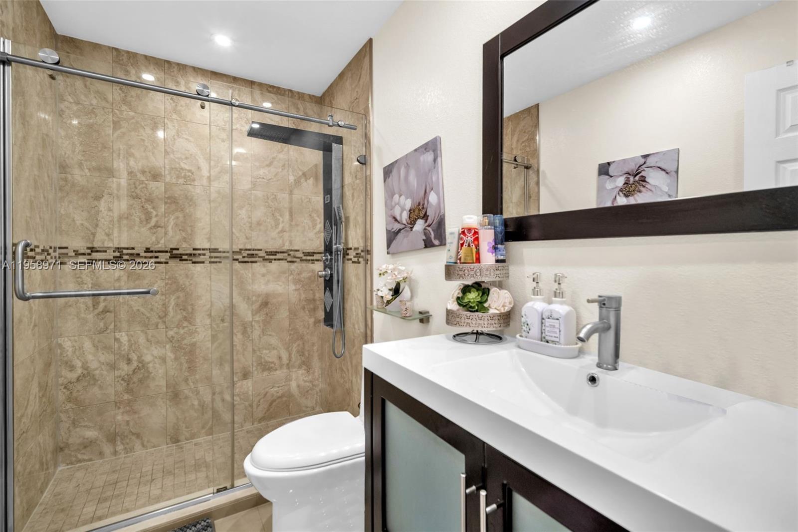 SUNNY GARDENS ESTATES I - Residential