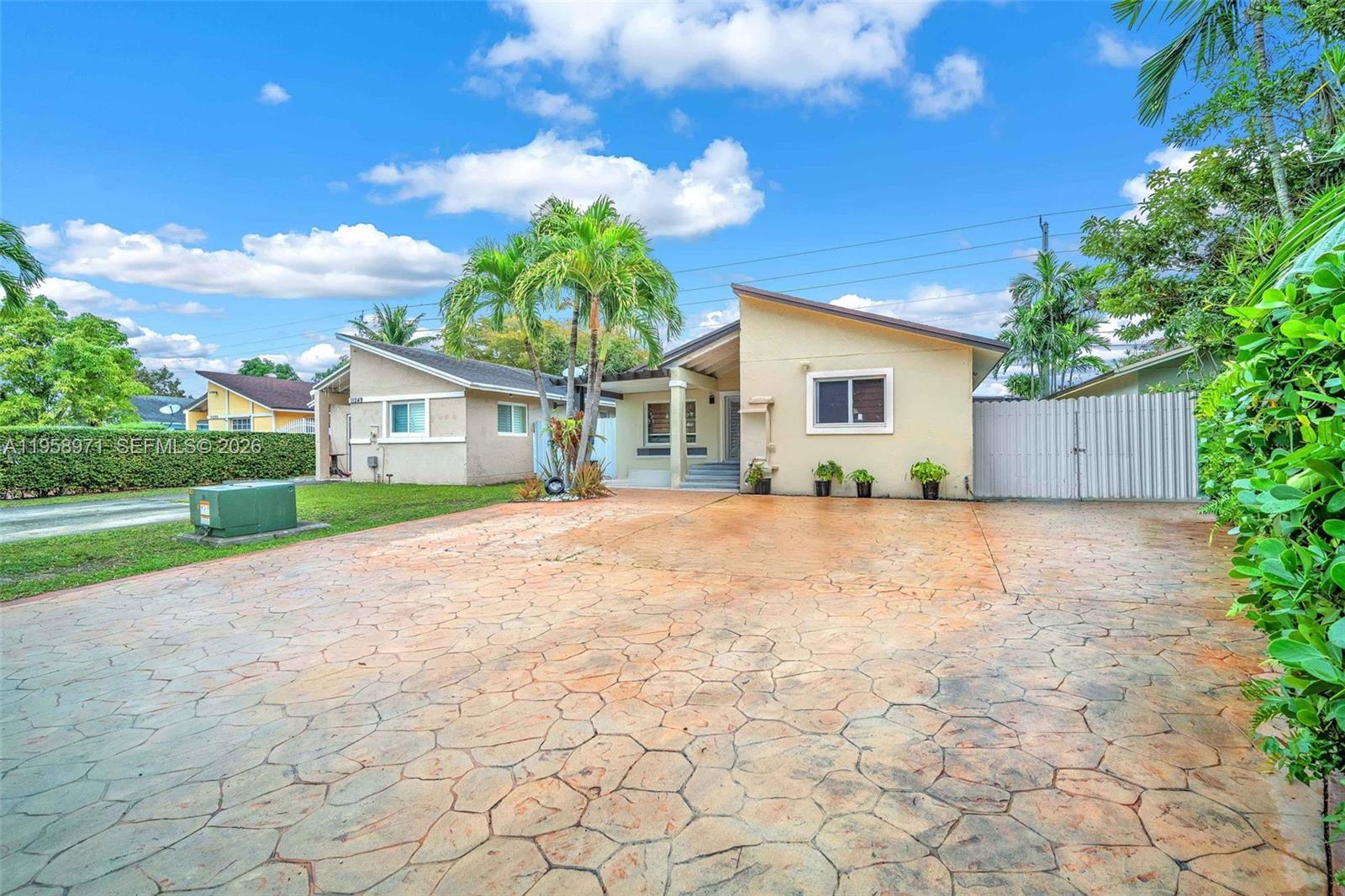 SUNNY GARDENS ESTATES I - Residential